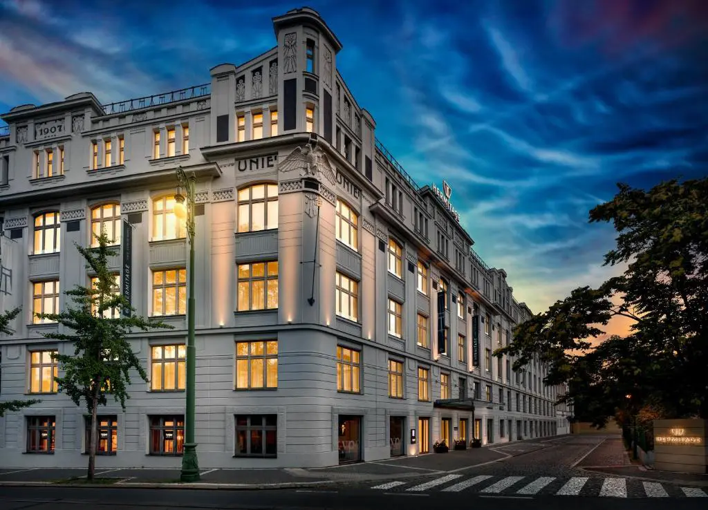 Hermitage Hotel Prague – přeložka ležatého vodovodu